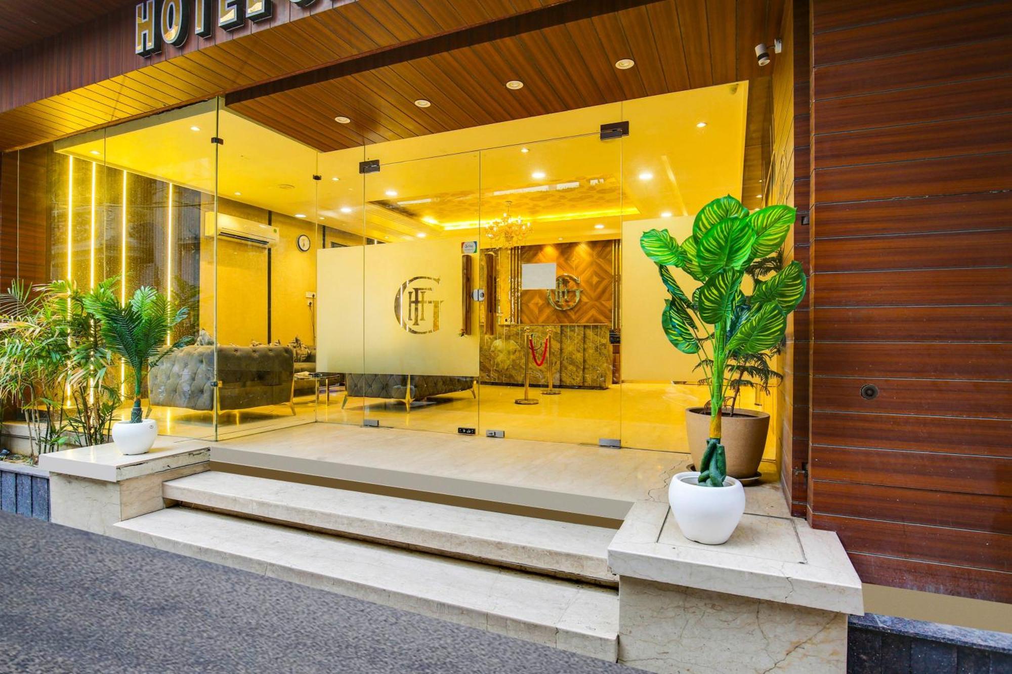Super Townhouse Grand Fortune Amritsar Exterior foto